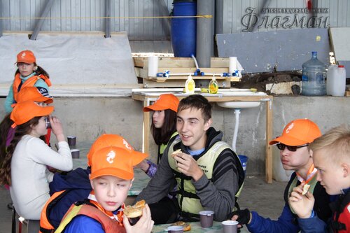 За завтраком
